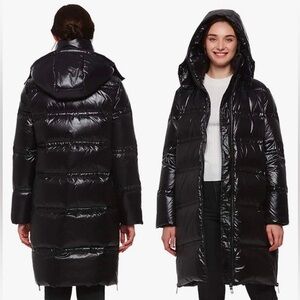 Universo Black Puffer Coat